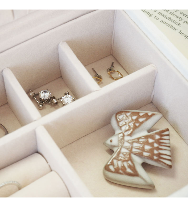 アクセサリーケース ベルベッドリーフの機能