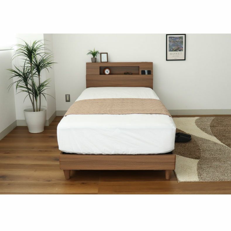 ベッドフレーム | すのこ床脚付き アンドレ