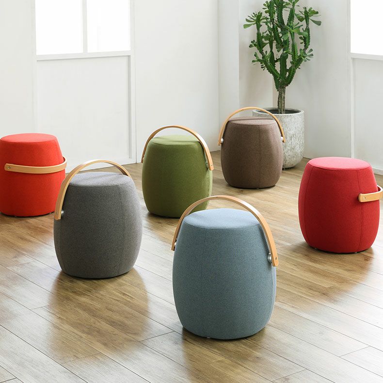 円形スツールのサムネイル