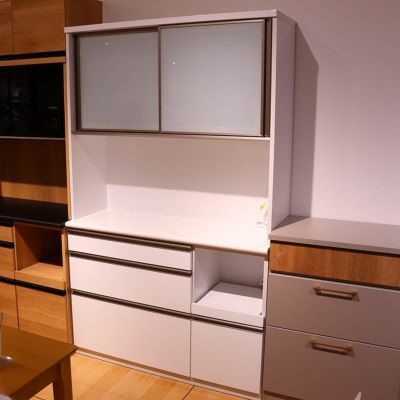 【お届け日２週間以上】【関西地域限定 あべのand店展示特価商品】 【宅配】 【展示使用】 引戸食器棚 幅120-奥行43-高さ196 リング sku2ss04203739のサムネイル